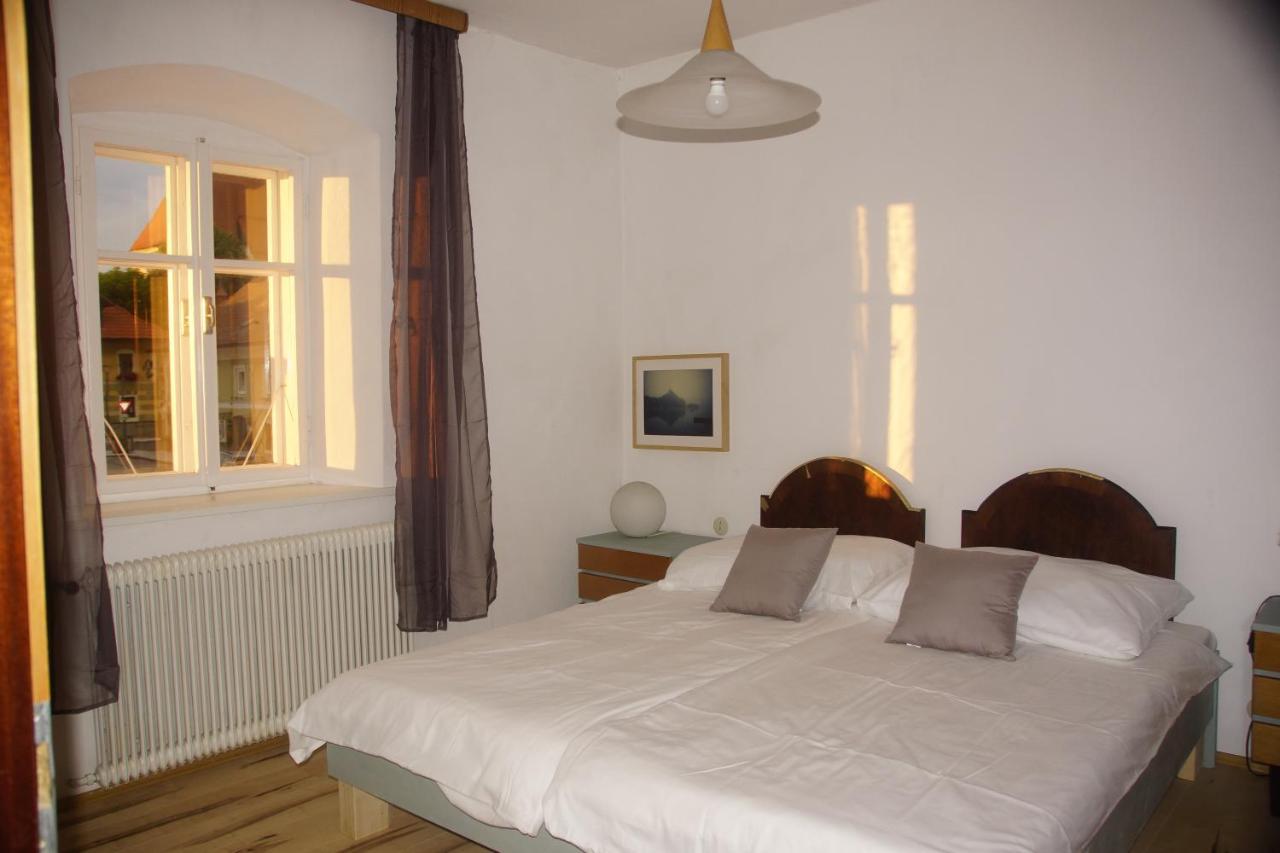 Vintage 2 Ferienwohnung Fuer 2-3-4 Schörfling Exterior foto